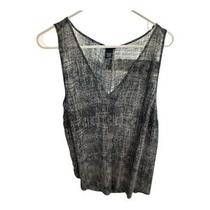 Torrid Women's Black and Gray Sleeveless Top size 2